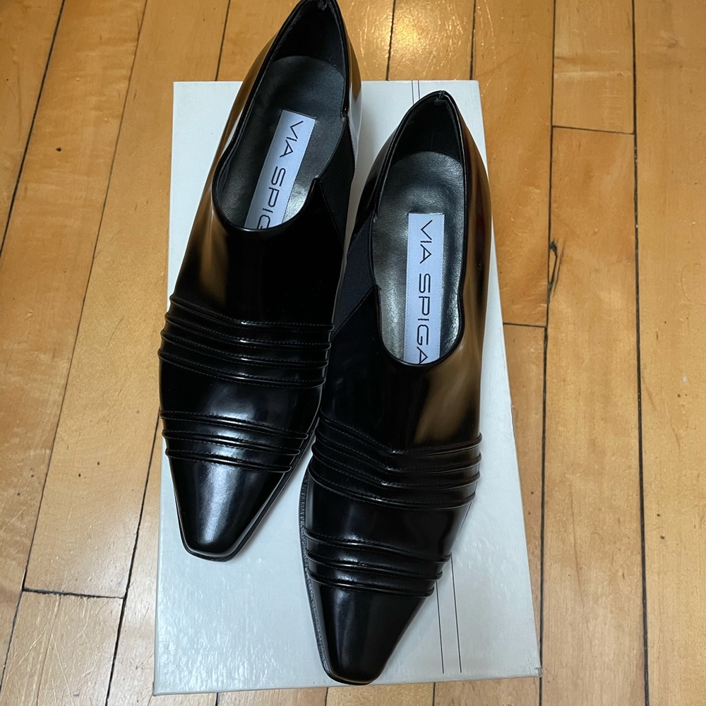 Via Spiga Booties, Black leather, Size 5B